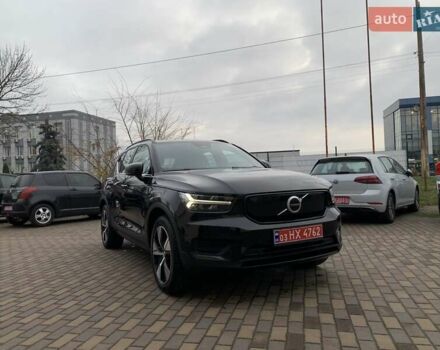 Черный Вольво XC40, объемом двигателя 0 л и пробегом 169 тыс. км за 22999 $, фото 3 на Automoto.ua