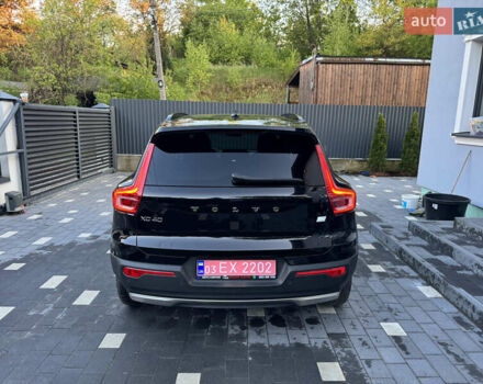 Черный Вольво XC40, объемом двигателя 0 л и пробегом 73 тыс. км за 26500 $, фото 10 на Automoto.ua