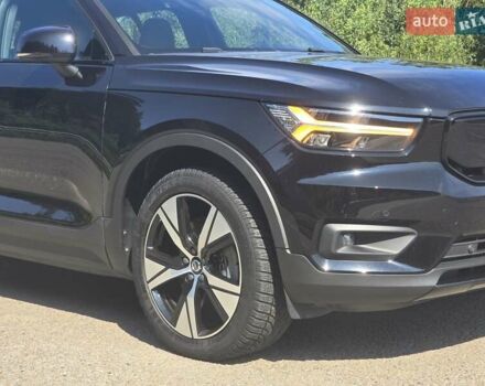 Чорний Вольво XC40, об'ємом двигуна 0 л та пробігом 110 тис. км за 26999 $, фото 15 на Automoto.ua