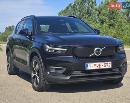 Чорний Вольво XC40, об'ємом двигуна 0 л та пробігом 110 тис. км за 26999 $, фото 12 на Automoto.ua