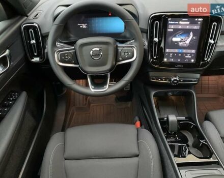 Черный Вольво XC40, объемом двигателя 0 л и пробегом 169 тыс. км за 22999 $, фото 32 на Automoto.ua