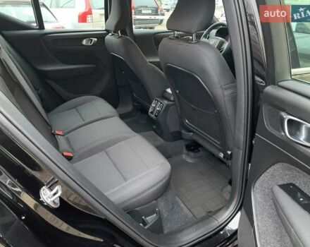 Черный Вольво XC40, объемом двигателя 0 л и пробегом 169 тыс. км за 22999 $, фото 27 на Automoto.ua
