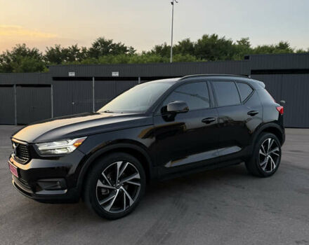 Чорний Вольво XC40, об'ємом двигуна 1.97 л та пробігом 41 тис. км за 29300 $, фото 18 на Automoto.ua