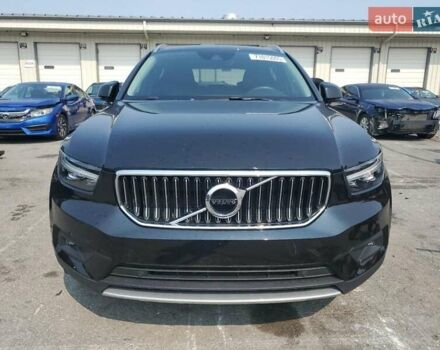 Чорний Вольво XC40, об'ємом двигуна 1.97 л та пробігом 117 тис. км за 7900 $, фото 4 на Automoto.ua