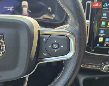 Чорний Вольво XC40, об'ємом двигуна 0 л та пробігом 110 тис. км за 26999 $, фото 76 на Automoto.ua