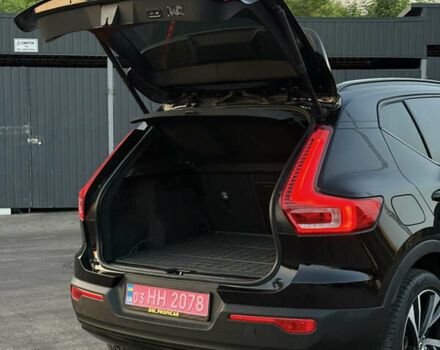 Чорний Вольво XC40, об'ємом двигуна 1.97 л та пробігом 41 тис. км за 29300 $, фото 11 на Automoto.ua