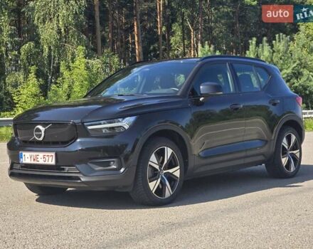 Чорний Вольво XC40, об'ємом двигуна 0 л та пробігом 110 тис. км за 26999 $, фото 2 на Automoto.ua