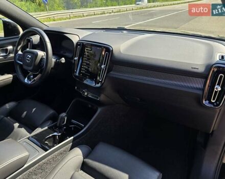 Чорний Вольво XC40, об'ємом двигуна 0 л та пробігом 110 тис. км за 26999 $, фото 67 на Automoto.ua
