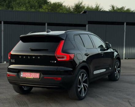 Чорний Вольво XC40, об'ємом двигуна 1.97 л та пробігом 41 тис. км за 29300 $, фото 15 на Automoto.ua