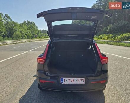 Чорний Вольво XC40, об'ємом двигуна 0 л та пробігом 110 тис. км за 26999 $, фото 53 на Automoto.ua