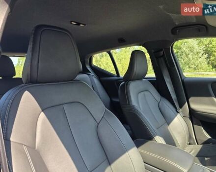 Чорний Вольво XC40, об'ємом двигуна 0 л та пробігом 110 тис. км за 26999 $, фото 64 на Automoto.ua