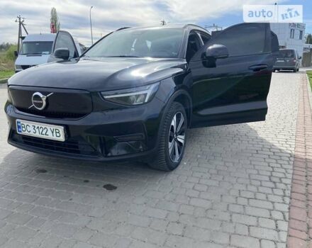 Чорний Вольво XC40, об'ємом двигуна 0 л та пробігом 17 тис. км за 38999 $, фото 4 на Automoto.ua