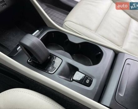 Черный Вольво XC40, объемом двигателя 1.97 л и пробегом 44 тыс. км за 25900 $, фото 18 на Automoto.ua