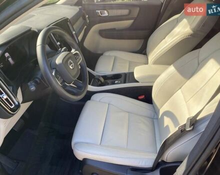 Вольво XC40 2022 в Одессе на Automoto.ua Черный Вольво XC40, объемом двигателя 1.97 л и пробегом 18 тыс. км за 34900 $, фото 13 на Automoto.ua