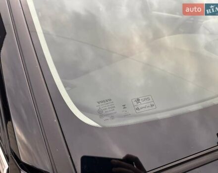 Черный Вольво XC40, объемом двигателя 1.97 л и пробегом 15 тыс. км за 28500 $, фото 21 на Automoto.ua