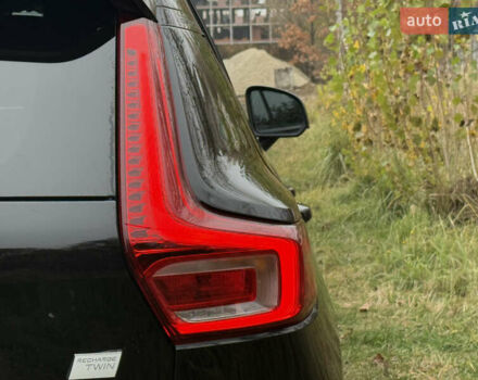 Черный Вольво XC40, объемом двигателя 0 л и пробегом 28 тыс. км за 27500 $, фото 12 на Automoto.ua