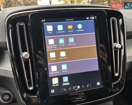 Черный Вольво XC40, объемом двигателя 1.97 л и пробегом 15 тыс. км за 28500 $, фото 22 на Automoto.ua