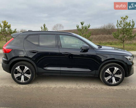 Черный Вольво XC40, объемом двигателя 1.48 л и пробегом 89 тыс. км за 35000 $, фото 8 на Automoto.ua