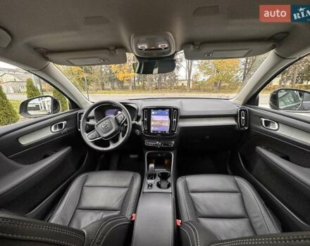 Черный Вольво XC40, объемом двигателя 1.97 л и пробегом 15 тыс. км за 28500 $, фото 20 на Automoto.ua