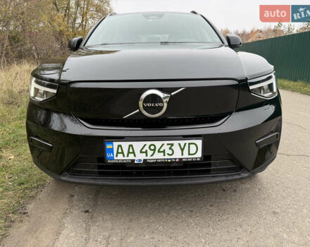 Черный Вольво XC40, объемом двигателя 0 л и пробегом 28 тыс. км за 27500 $, фото 4 на Automoto.ua