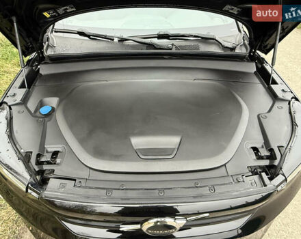 Черный Вольво XC40, объемом двигателя 0 л и пробегом 28 тыс. км за 27500 $, фото 35 на Automoto.ua