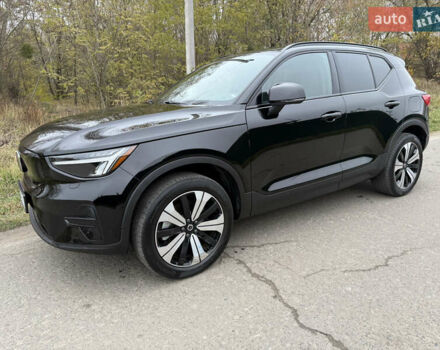 Черный Вольво XC40, объемом двигателя 0 л и пробегом 28 тыс. км за 27500 $, фото 6 на Automoto.ua