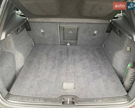 Черный Вольво XC40, объемом двигателя 1.48 л и пробегом 89 тыс. км за 35000 $, фото 50 на Automoto.ua