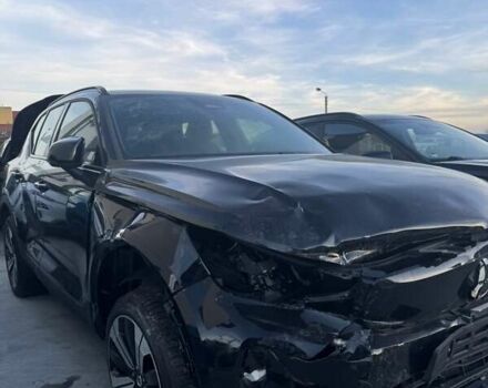 Черный Вольво XC40, объемом двигателя 0 л и пробегом 11 тыс. км за 16300 $, фото 4 на Automoto.ua