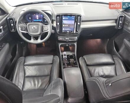 Чорний Вольво XC40, об'ємом двигуна 1.97 л та пробігом 116 тис. км за 10100 $, фото 7 на Automoto.ua