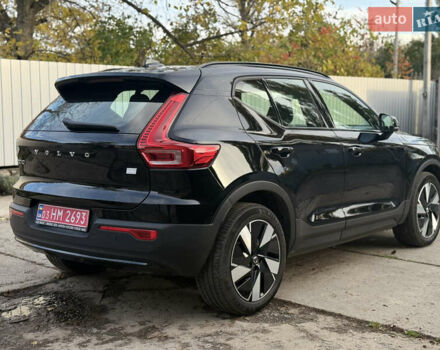 Черный Вольво XC40, объемом двигателя 0 л и пробегом 16 тыс. км за 28700 $, фото 3 на Automoto.ua