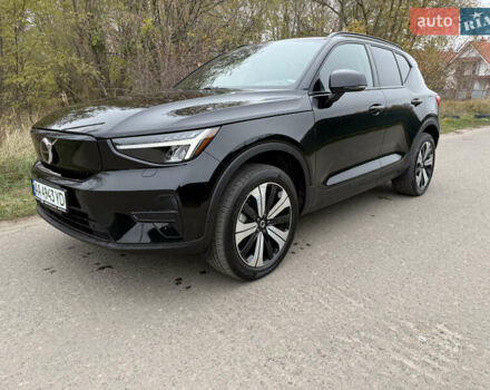 Черный Вольво XC40, объемом двигателя 0 л и пробегом 28 тыс. км за 27500 $, фото 1 на Automoto.ua