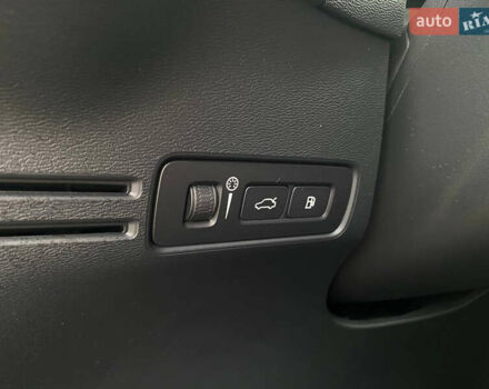 Черный Вольво XC40, объемом двигателя 1.48 л и пробегом 89 тыс. км за 35000 $, фото 58 на Automoto.ua