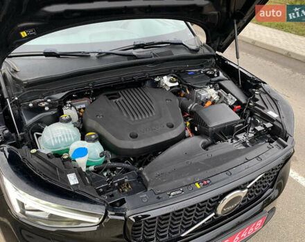 Черный Вольво XC40, объемом двигателя 1.48 л и пробегом 89 тыс. км за 35000 $, фото 59 на Automoto.ua