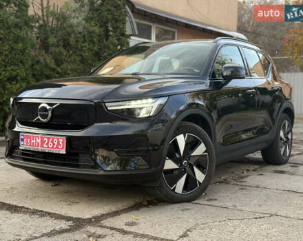 Черный Вольво XC40, объемом двигателя 0 л и пробегом 16 тыс. км за 28700 $, фото 1 на Automoto.ua