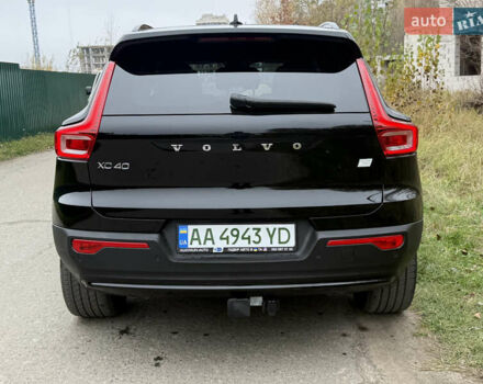 Черный Вольво XC40, объемом двигателя 0 л и пробегом 28 тыс. км за 27500 $, фото 11 на Automoto.ua