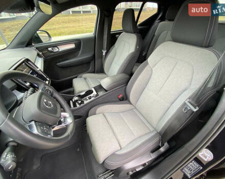 Черный Вольво XC40, объемом двигателя 1.48 л и пробегом 89 тыс. км за 35000 $, фото 18 на Automoto.ua