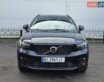 Черный Вольво XC40, объемом двигателя 1.97 л и пробегом 5 тыс. км за 33900 $, фото 6 на Automoto.ua
