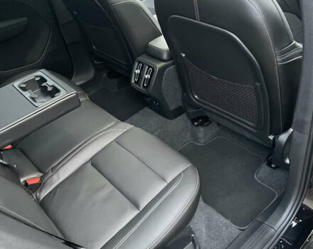 Черный Вольво XC40, объемом двигателя 2 л и пробегом 13 тыс. км за 39000 $, фото 63 на Automoto.ua