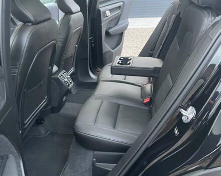 Черный Вольво XC40, объемом двигателя 2 л и пробегом 13 тыс. км за 39000 $, фото 67 на Automoto.ua