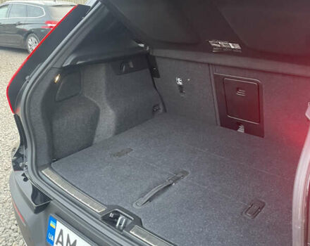 Черный Вольво XC40, объемом двигателя 2 л и пробегом 13 тыс. км за 39000 $, фото 37 на Automoto.ua