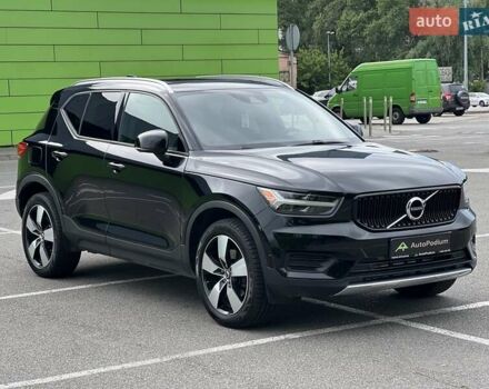 Чорний Вольво XC40, об'ємом двигуна 1.97 л та пробігом 213 тис. км за 21999 $, фото 1 на Automoto.ua
