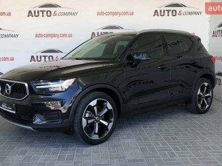 Чорний Вольво XC40, об'ємом двигуна 1.97 л та пробігом 195 тис. км за 20450 $, фото 1 на Automoto.ua