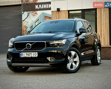 Черный Вольво XC40, объемом двигателя 1.97 л и пробегом 143 тыс. км за 18999 $, фото 1 на Automoto.ua