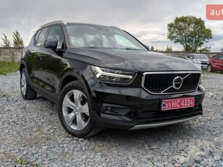 Вольво XC40 2020 в Ровно на Automoto.ua Черный Вольво XC40, объемом двигателя 1.97 л и пробегом 233 тыс. км за 26100 $, фото 1 на Automoto.ua