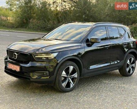 Черный Вольво XC40, объемом двигателя 0 л и пробегом 138 тыс. км за 25600 $, фото 1 на Automoto.ua