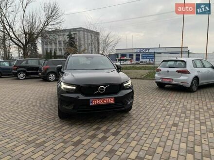 Черный Вольво XC40, объемом двигателя 0 л и пробегом 169 тыс. км за 22999 $, фото 1 на Automoto.ua