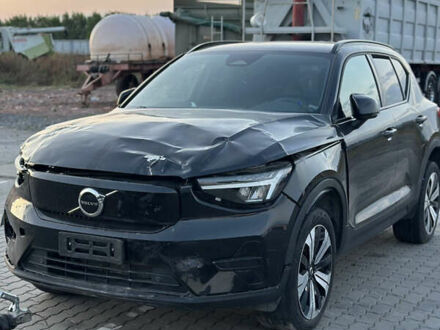 Черный Вольво XC40, объемом двигателя 0 л и пробегом 58 тыс. км за 18700 $, фото 1 на Automoto.ua