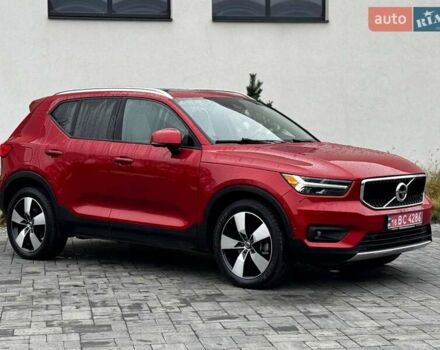 Красный Вольво XC40, объемом двигателя 2 л и пробегом 158 тыс. км за 20600 $, фото 1 на Automoto.ua
