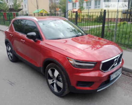 Красный Вольво XC40, объемом двигателя 1.97 л и пробегом 30 тыс. км за 33000 $, фото 1 на Automoto.ua