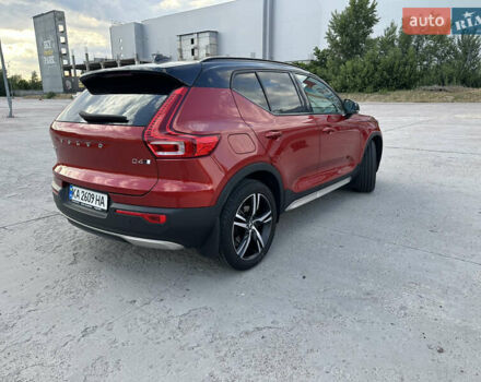 Красный Вольво XC40, объемом двигателя 1.97 л и пробегом 51 тыс. км за 42700 $, фото 7 на Automoto.ua